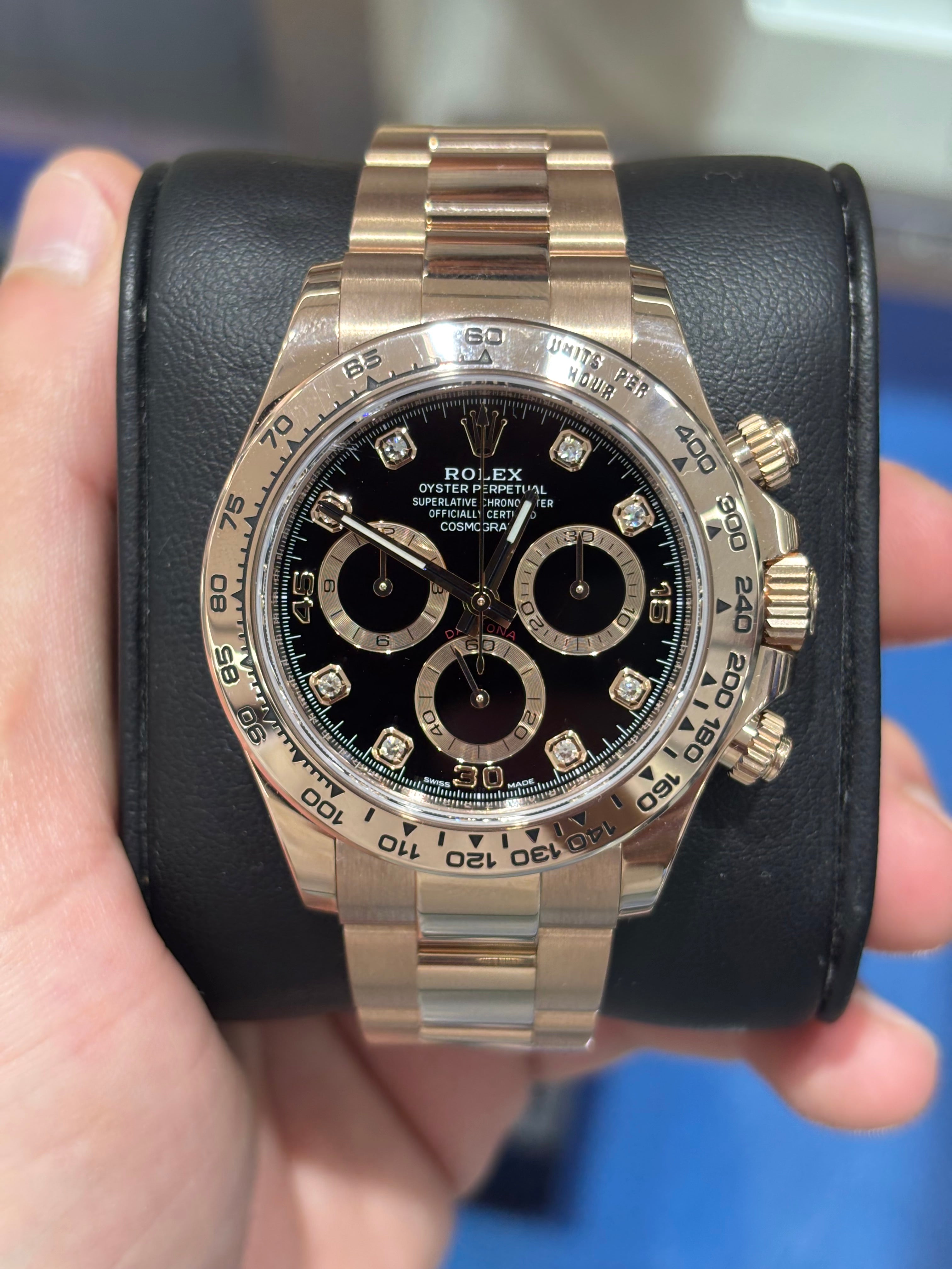 ROLEX DAYTONA 40MM | 18KT ROSE GOLD | OYSTER BRACELET | BLACK DIAMOND DIAL