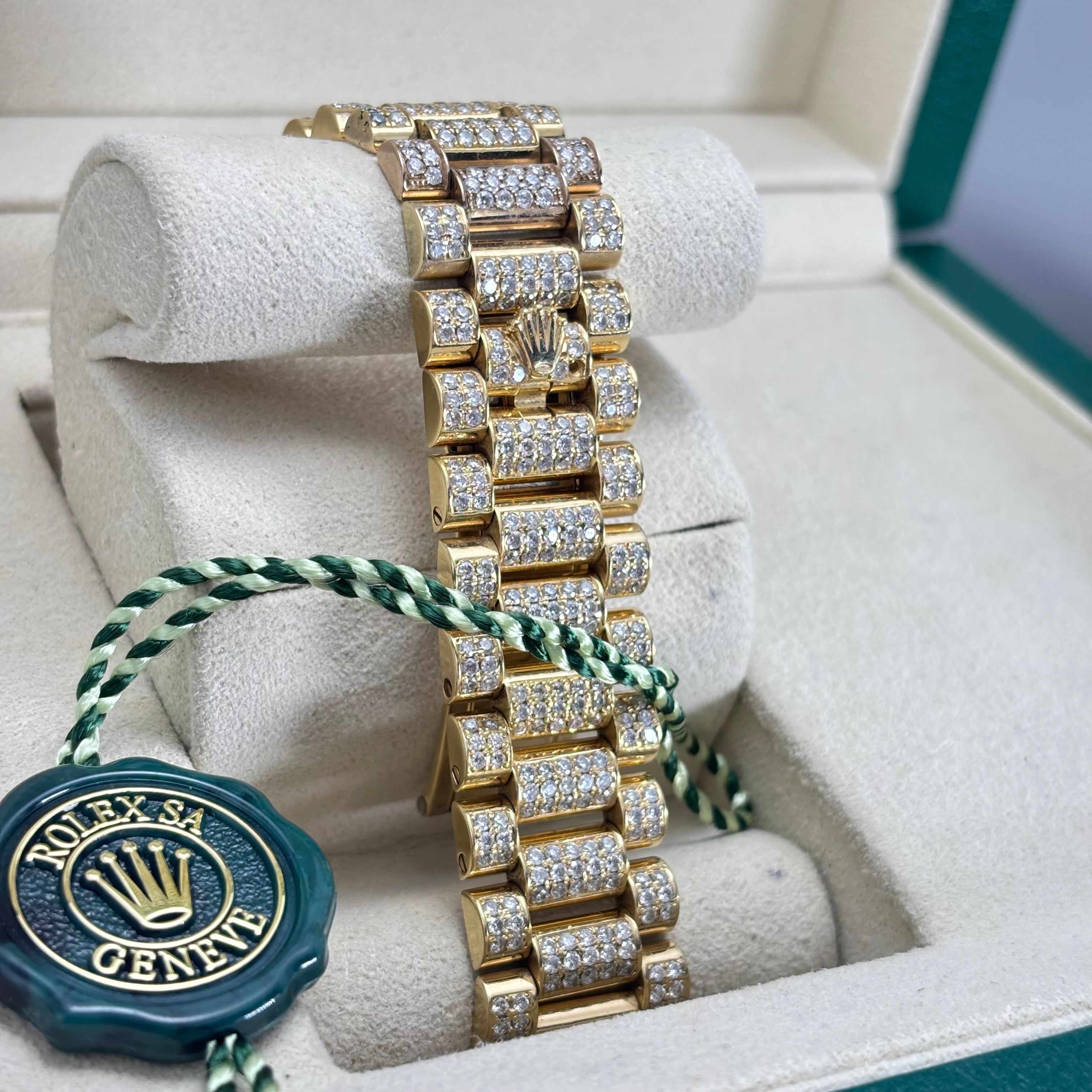 PRE-OWNED 41MM ROLEX DAY-DATE NATURAL DIAMOND BUSTDOWN.