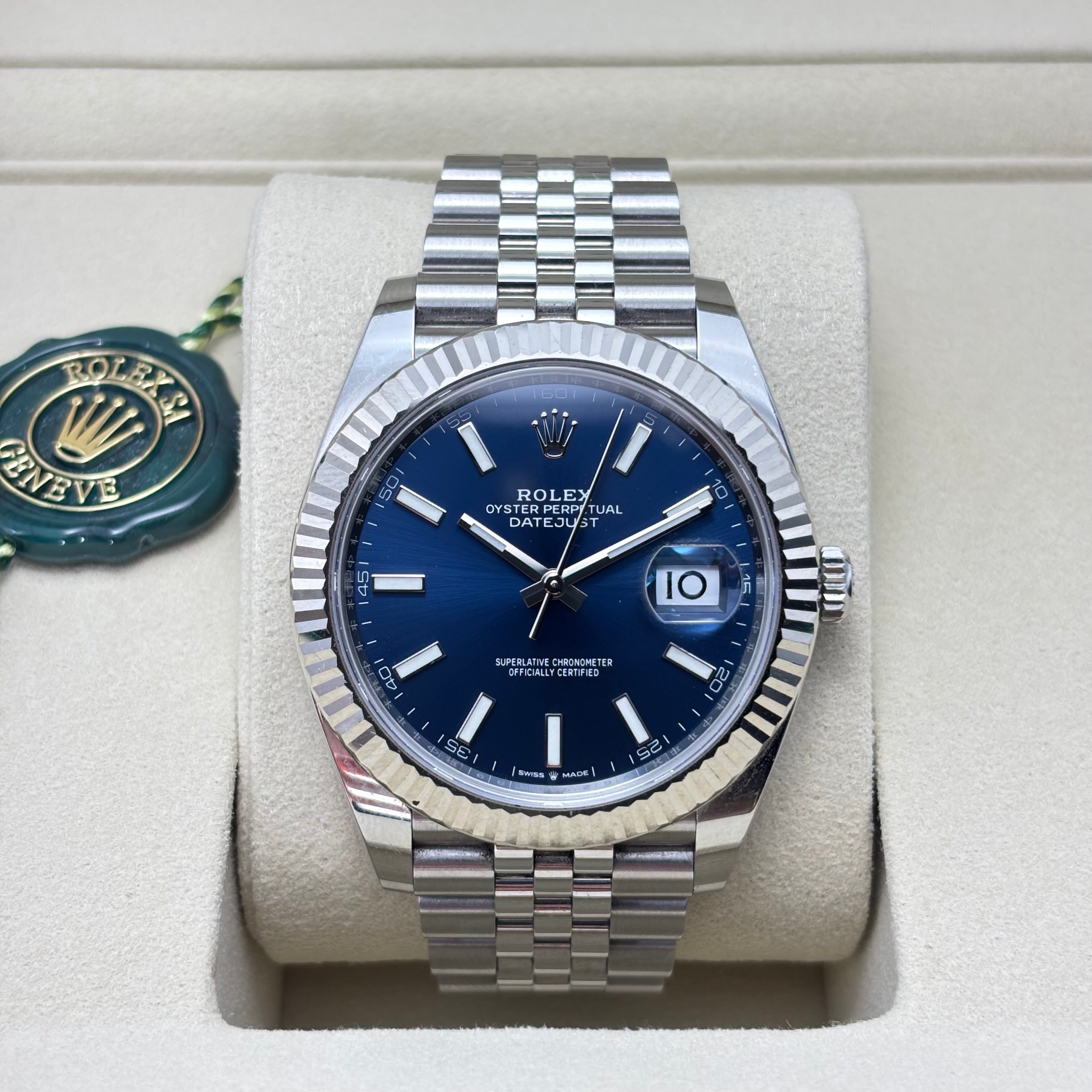 Pre-owned 41mm ROLEX DATEJUST JUBILEE BLUE DIAL (126334)Box&Card