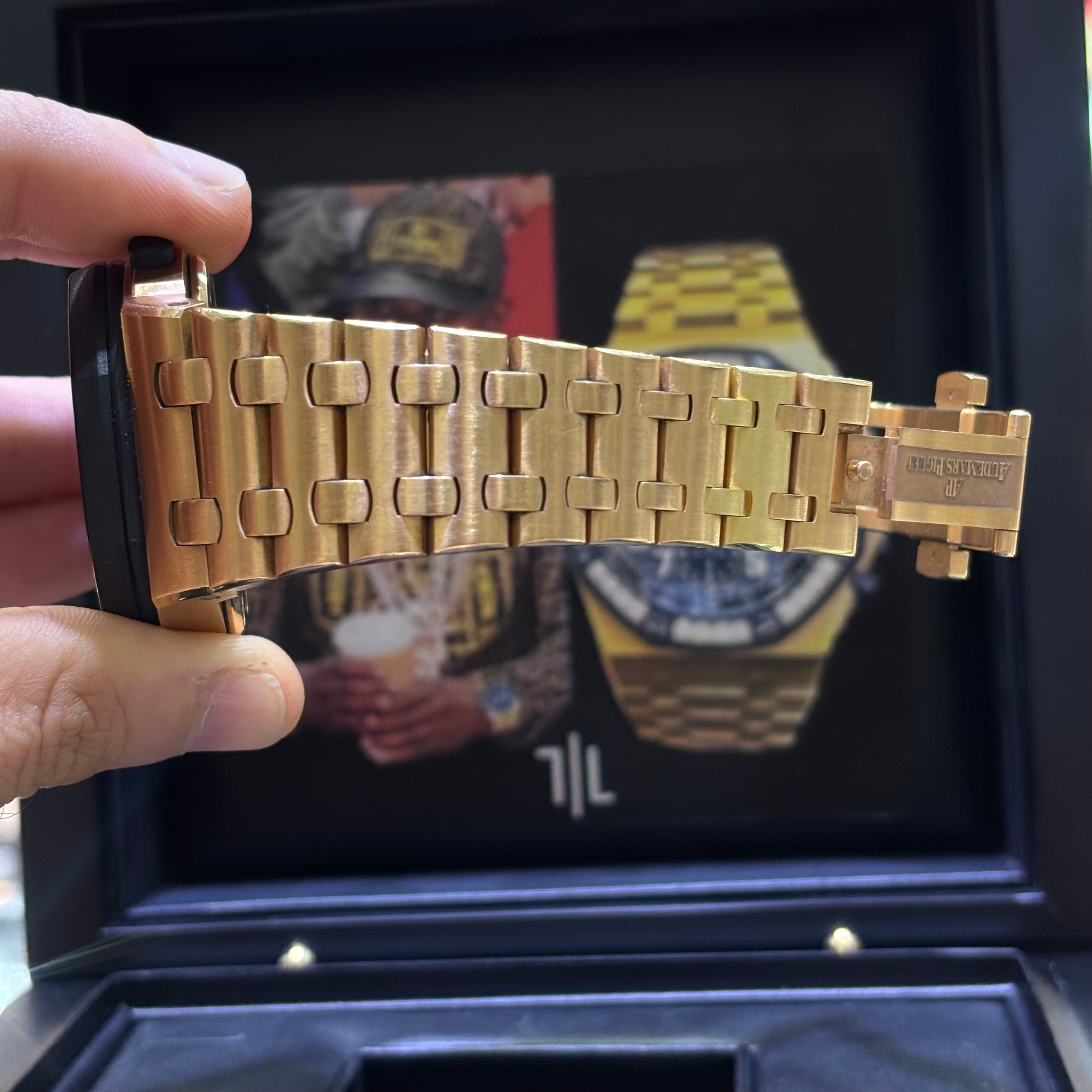 44MM AUDEMARS PIGUET ROYAL OAK OFFSHORE / ROSE GOLD / FACTORY DIAMOND BEZEL / CHRONOGRAPH