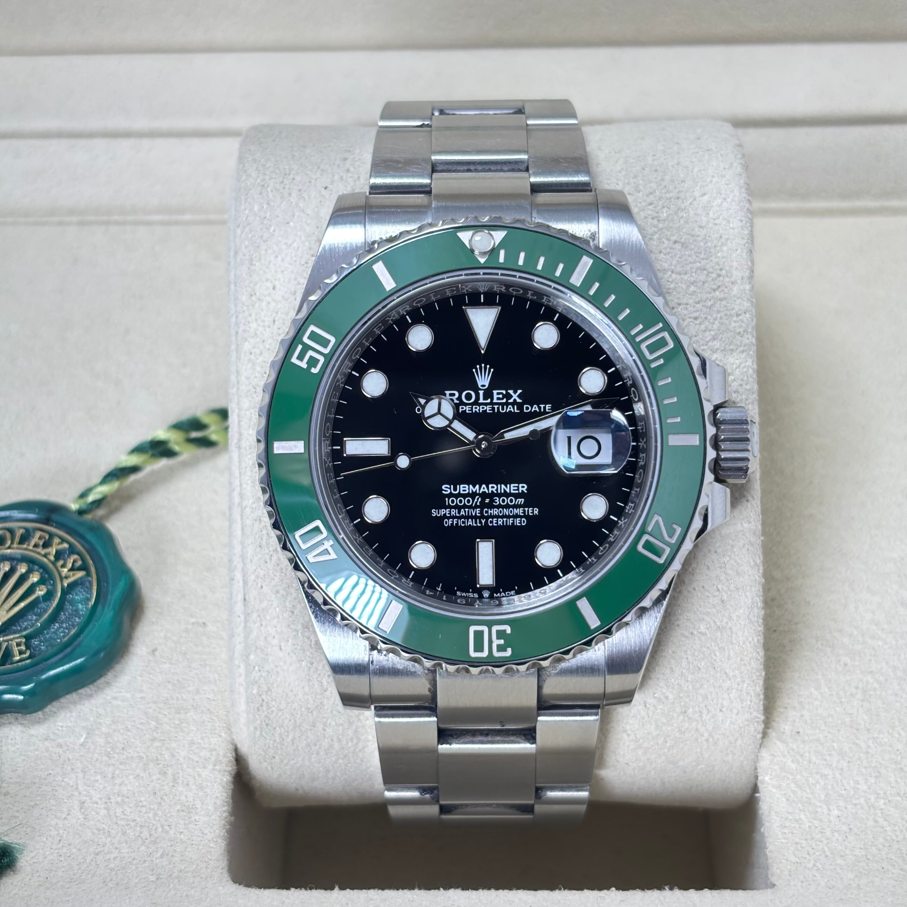 41MM ROLEX SUBMARINER “STARBUCKS” 126610LV