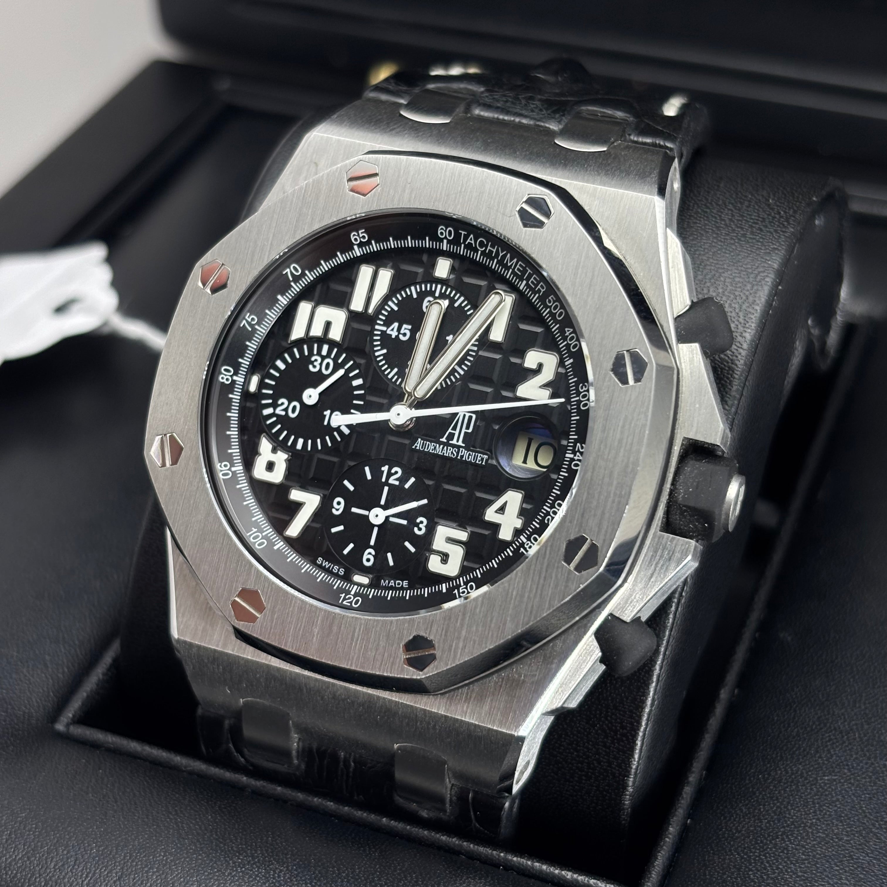 Pre-owned 42mm Audemars Piguet Royal Oak Offshore Chronograph Ref.26020ST