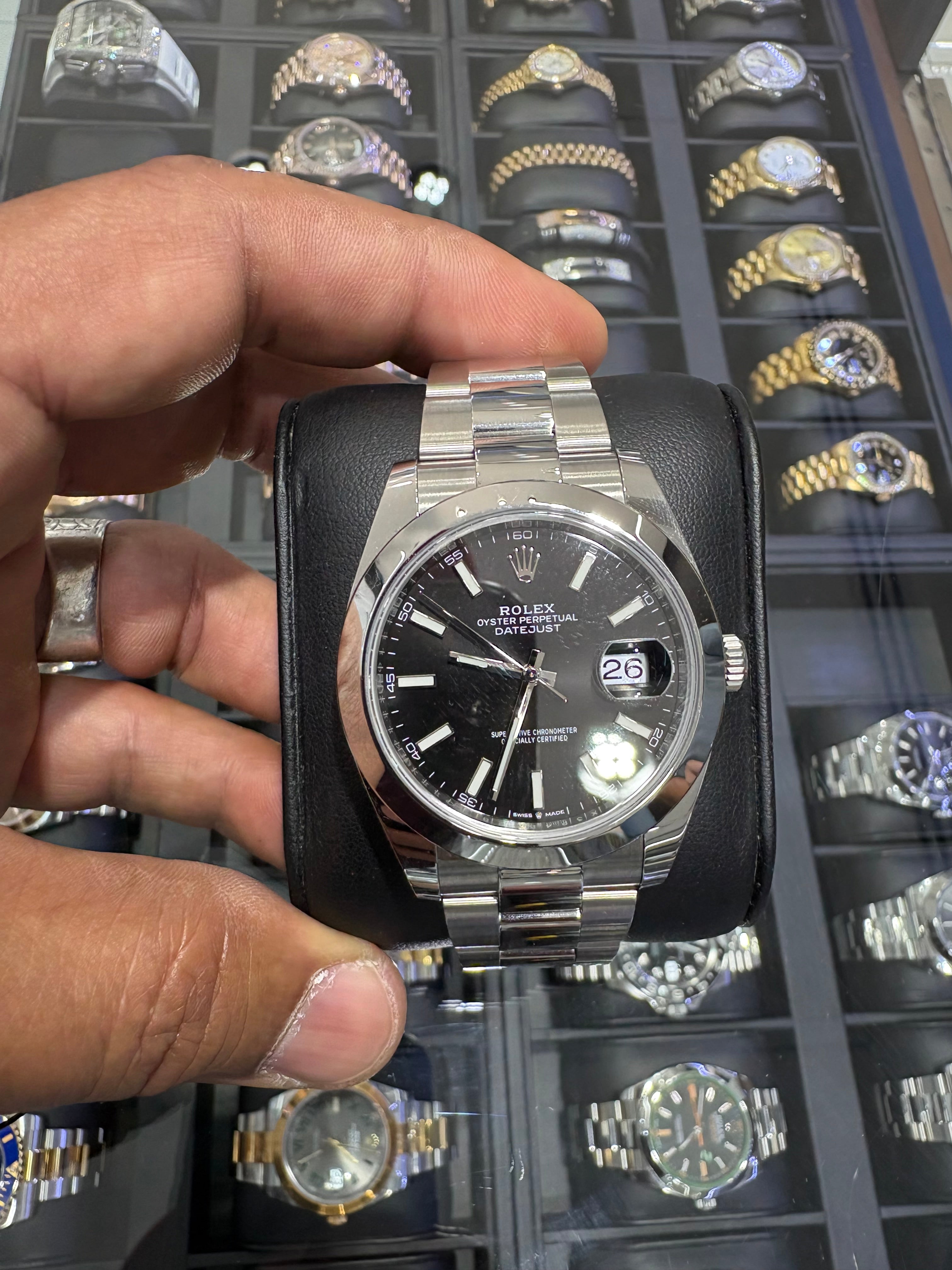 ROLEX DATEJUST 41MM | STAINLESS STEEL | OYSTER BRACELET | BLACK DIAL | 2024 FULL SET