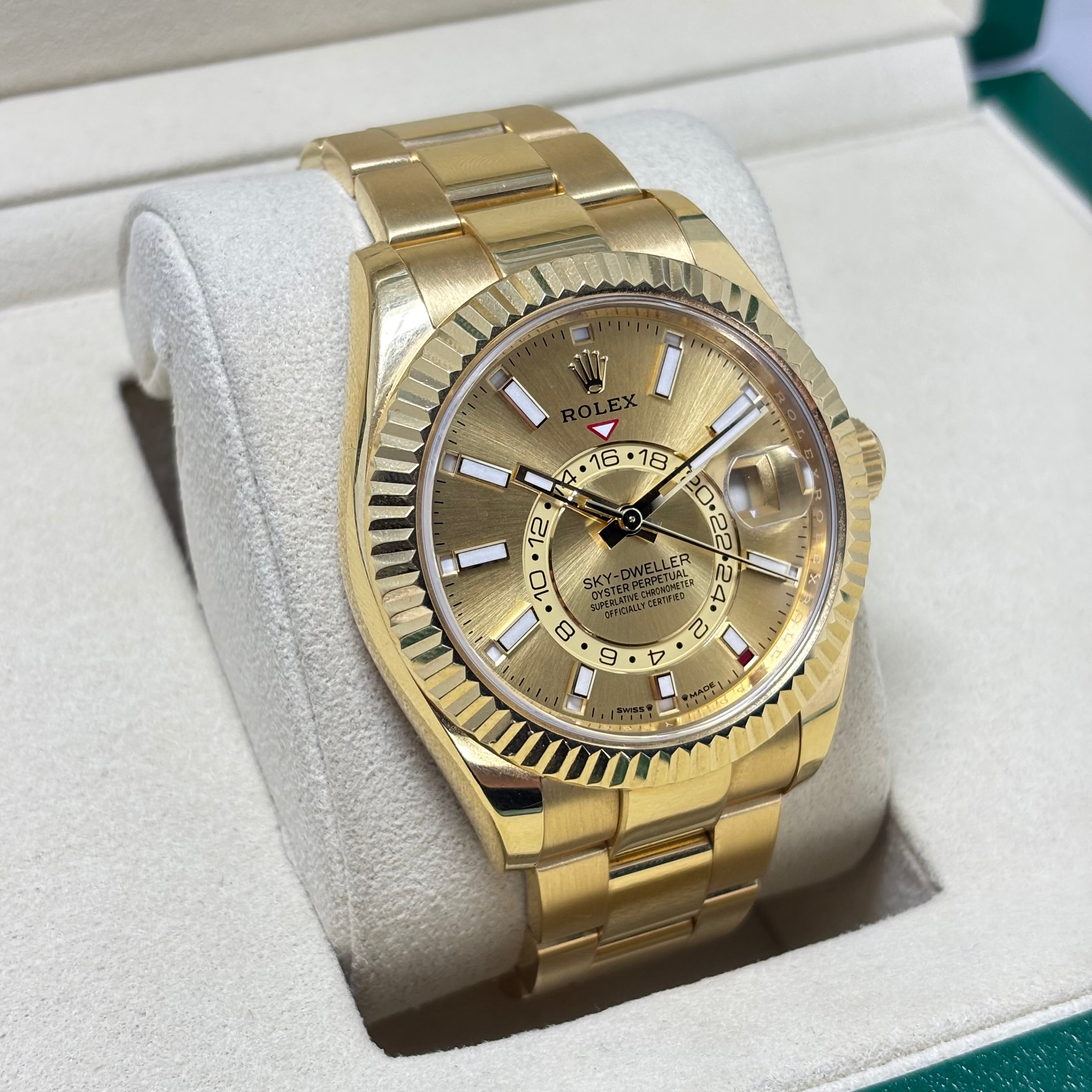 42MM ROLEX SKY-DWELLER 18KT GOLD OYSTER BRACELET