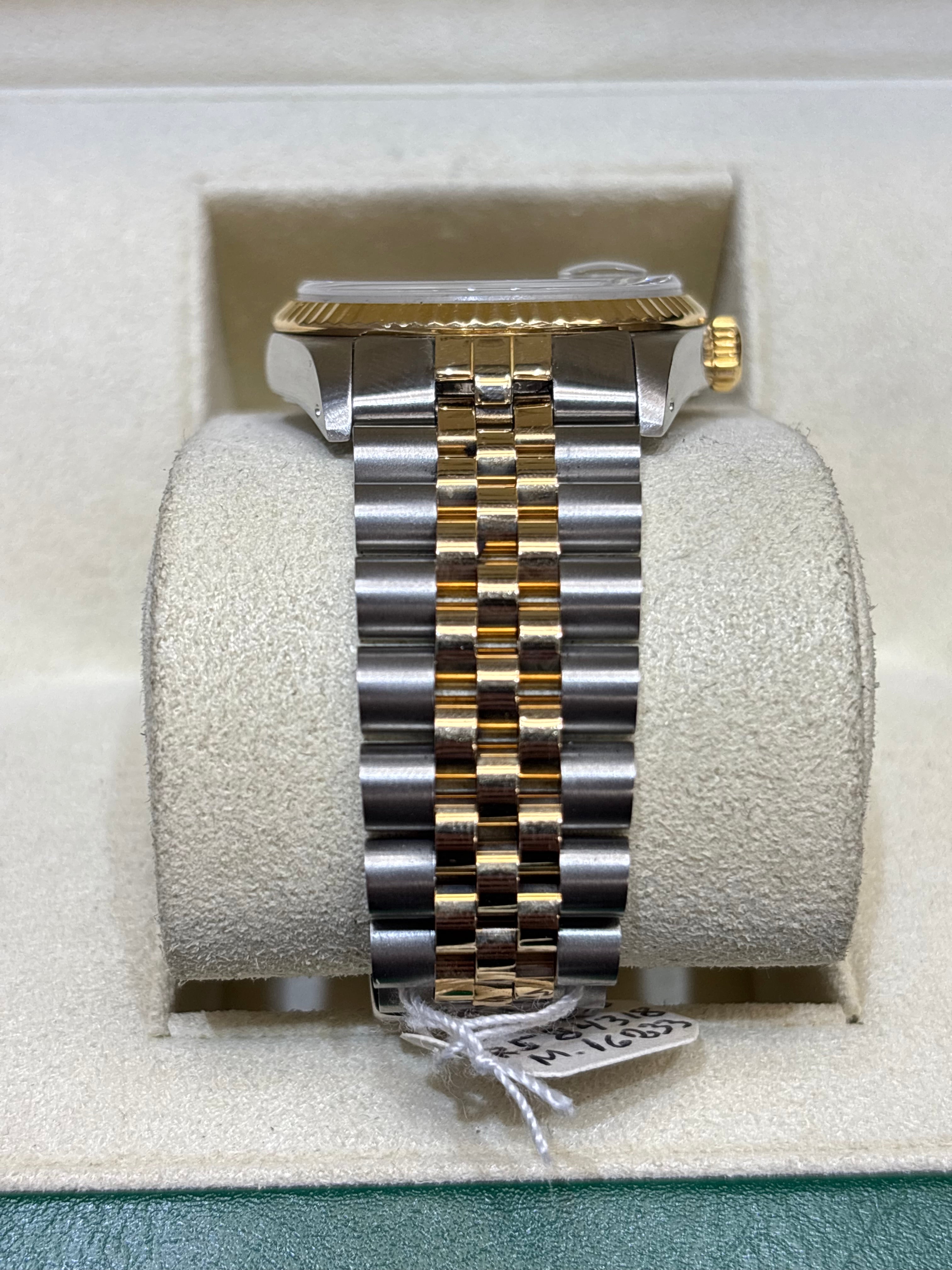 ROLEX DATEJUST 36MM | 18KT YELLOW GOLD TWO-TONE | JUBILEE BRACELET | BLACK DIAMOND DIAL