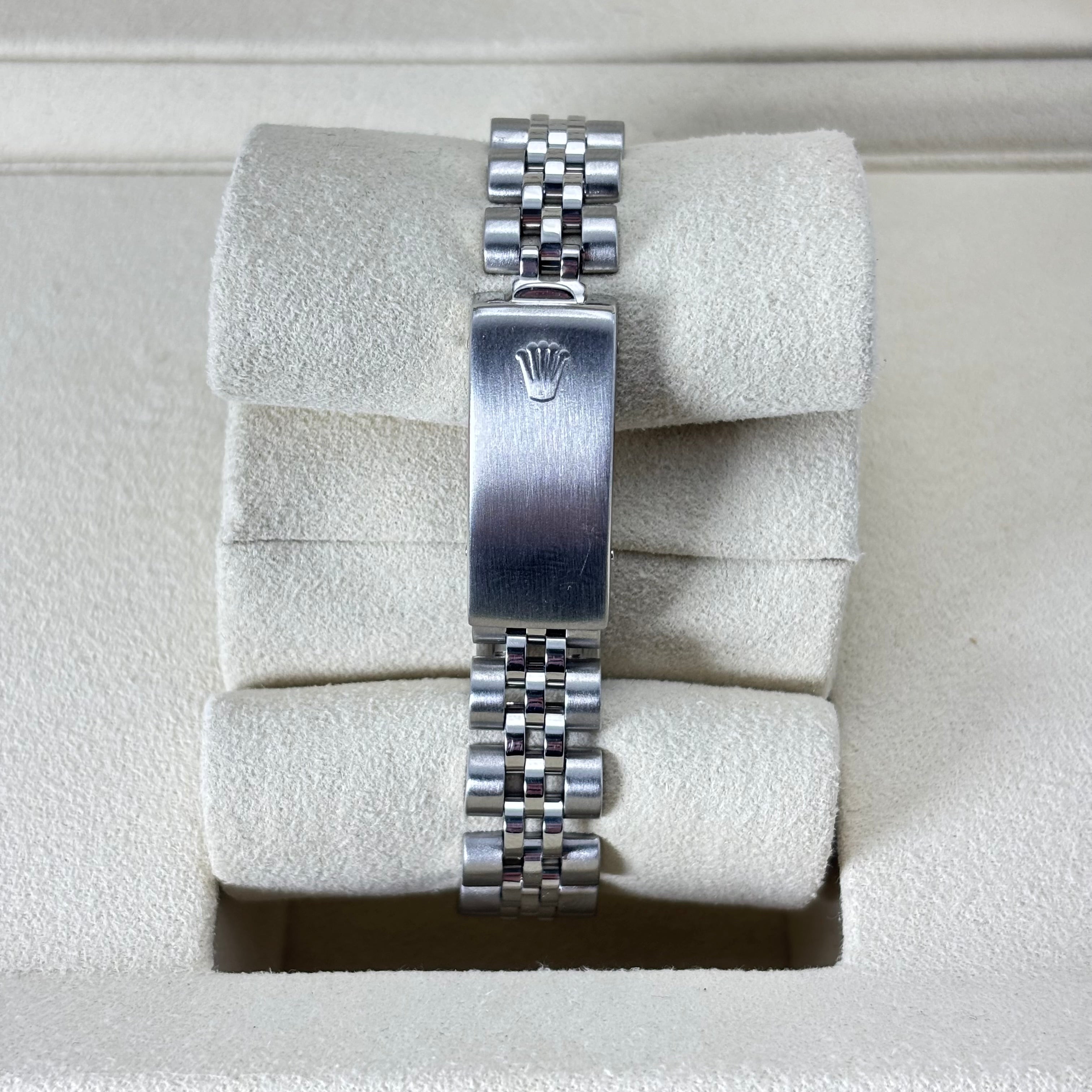 PRE-OWNED 26MM DATEJUST STAINLESS STEEL JUBILEE