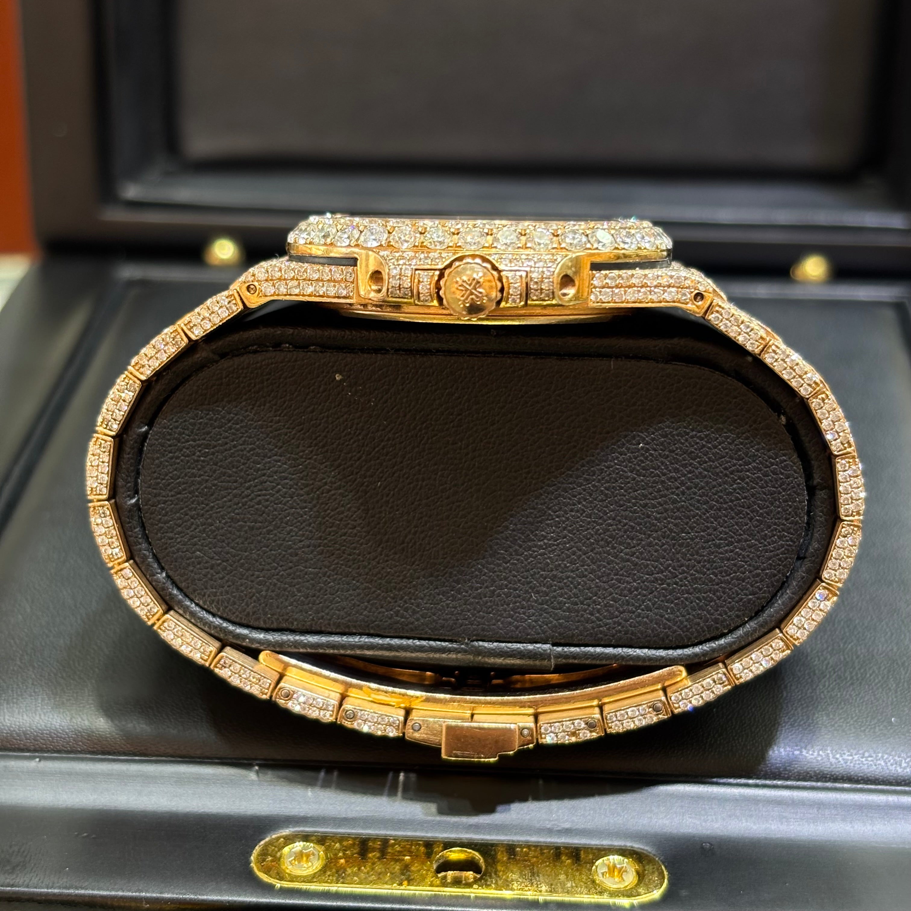 40MM PATEK PHILIPPE NAUTILUS 18KT ROSE GOLD / NATURAL DIAMOND BUSTDOWN 25CT. VVS-1