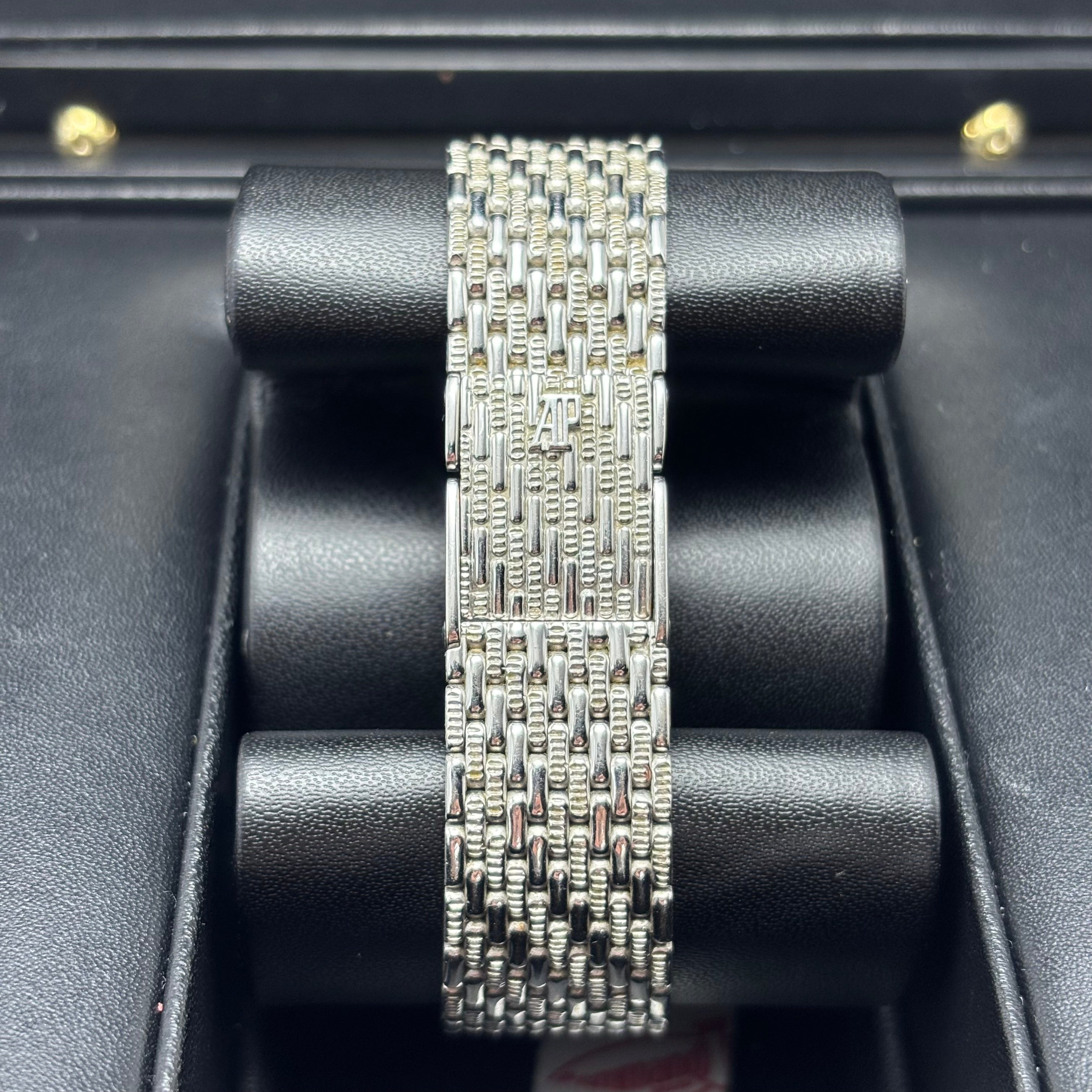 Pre-owned 36MM AUDEMARS PIGUET COBRA 18KT WHITE GOLD
