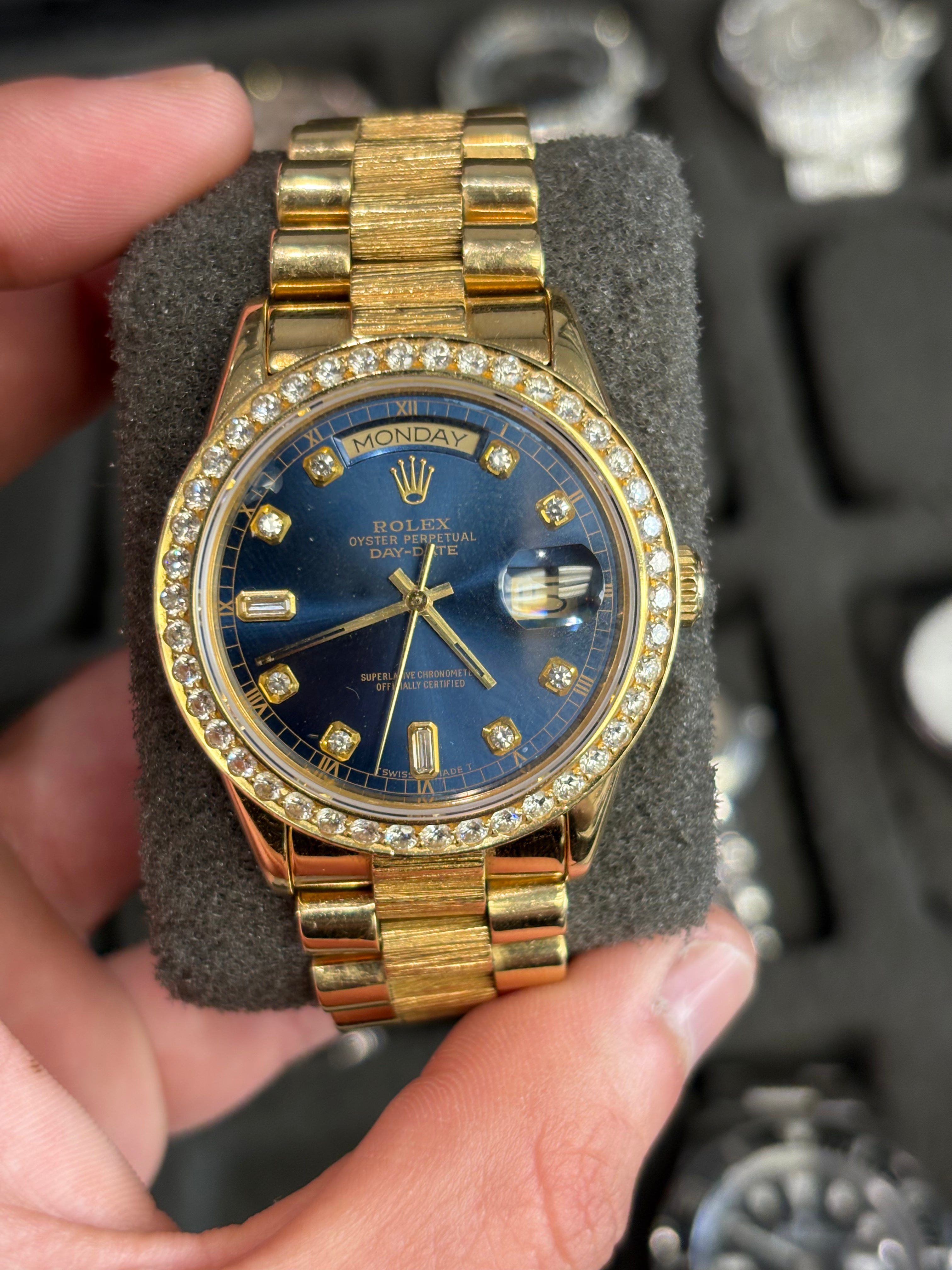 ROLEX DAY-DATE 36MM | 18KT GOLD | BARK-FINISH BRACELET | BLUE DIAMOND DIAL