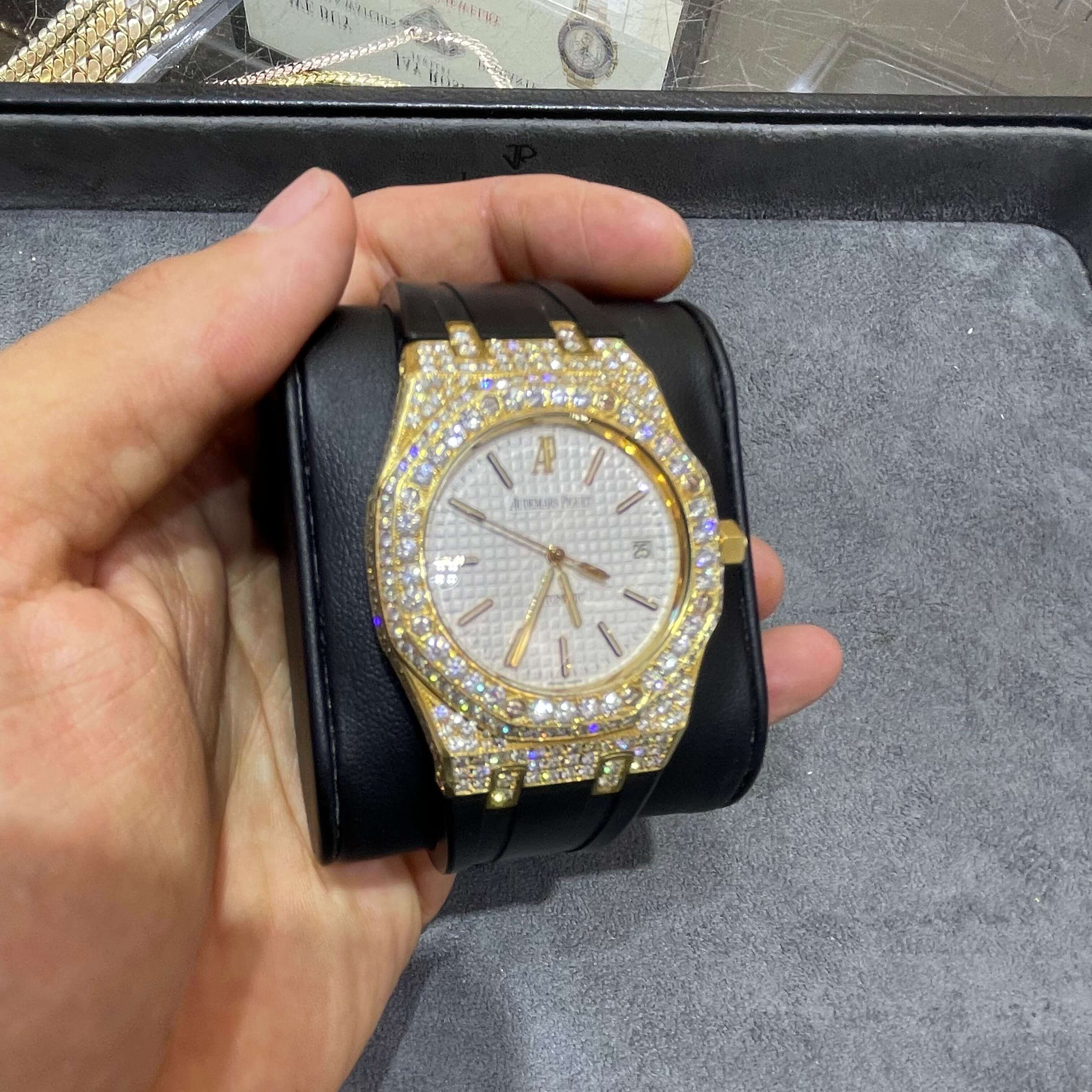 39mm Bust Down Audemar Piguet Royal Oak Yellow Gold