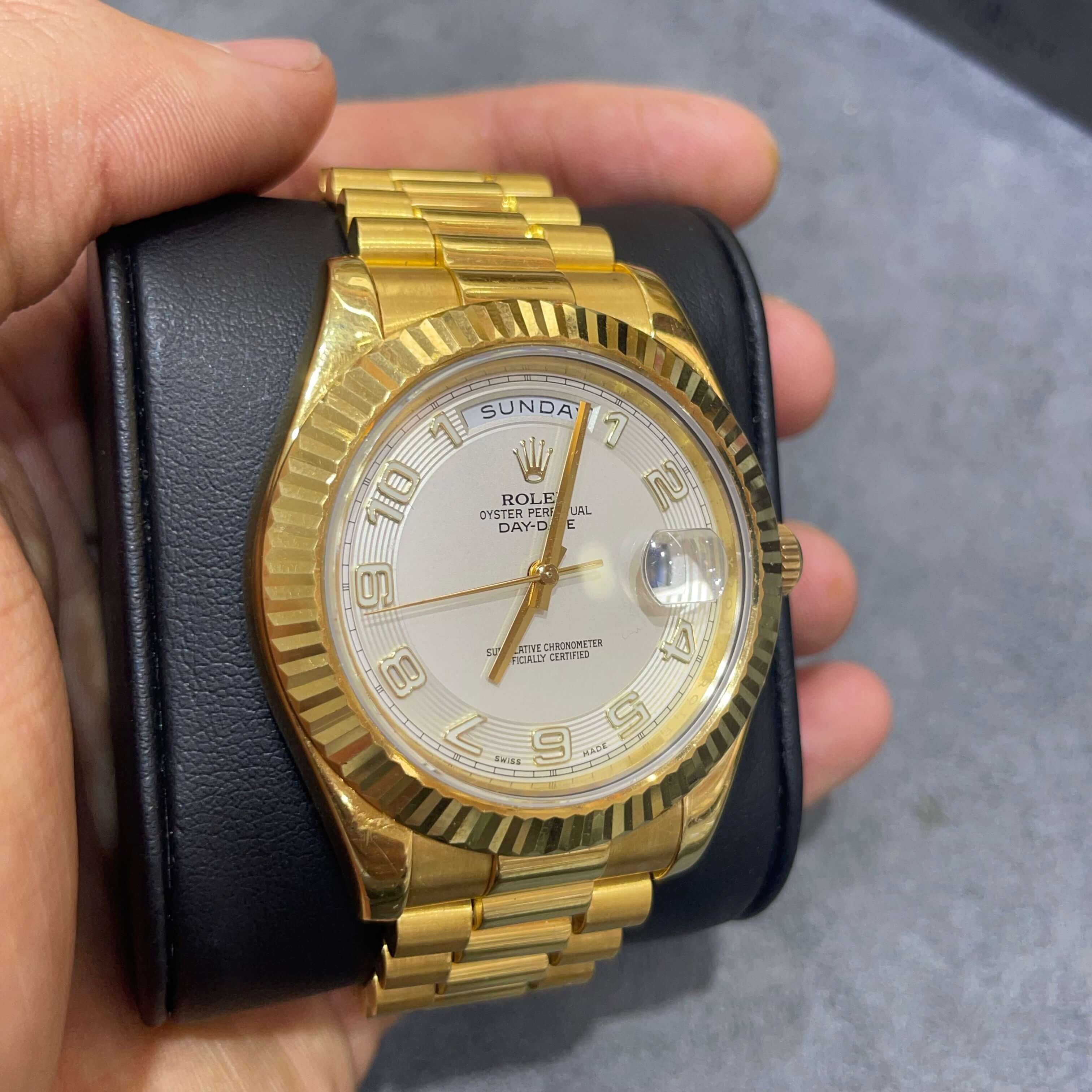 42mm Rolex 18k Day-Date