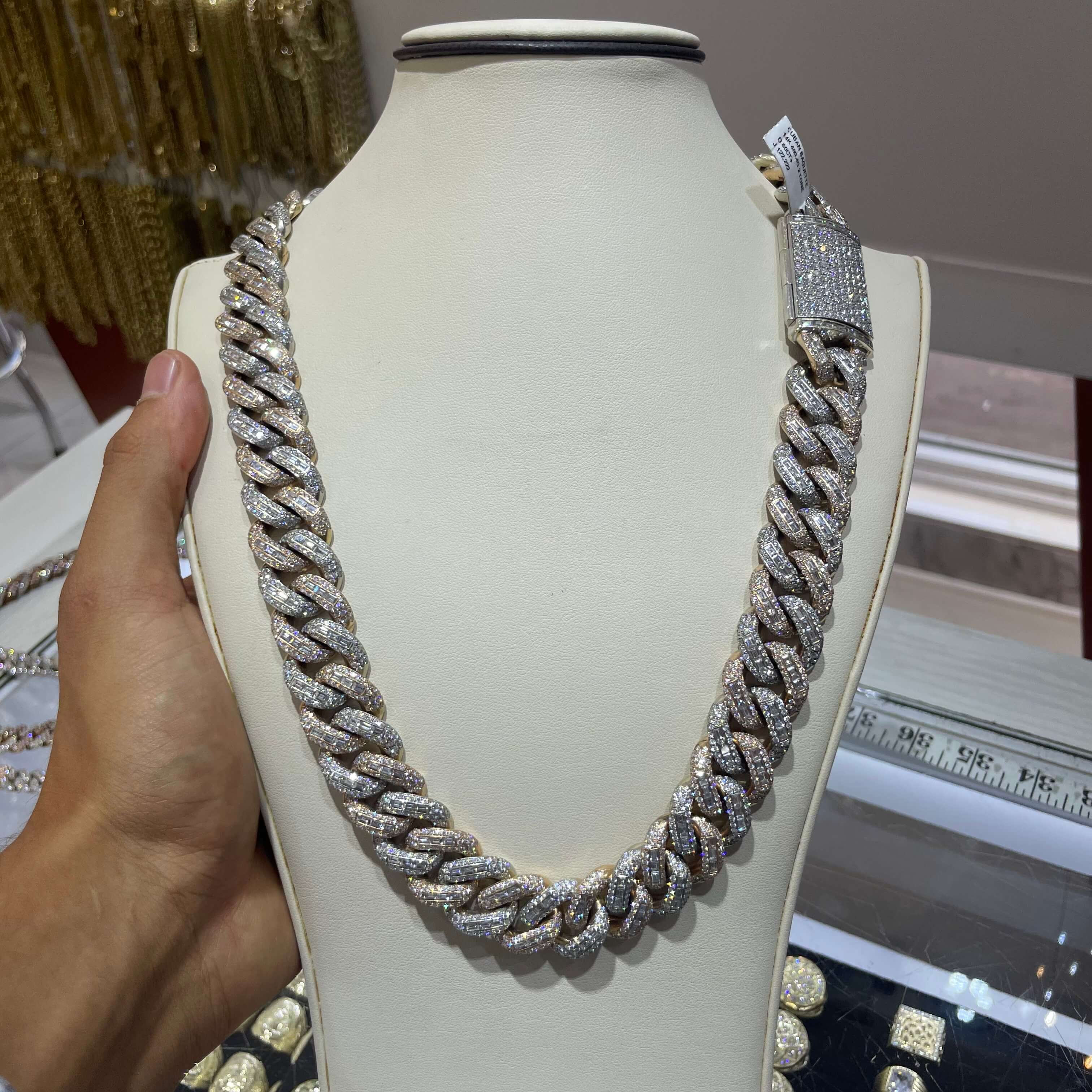 14k VS1 Two Tone Bust Down Cuban Link 500 Grams