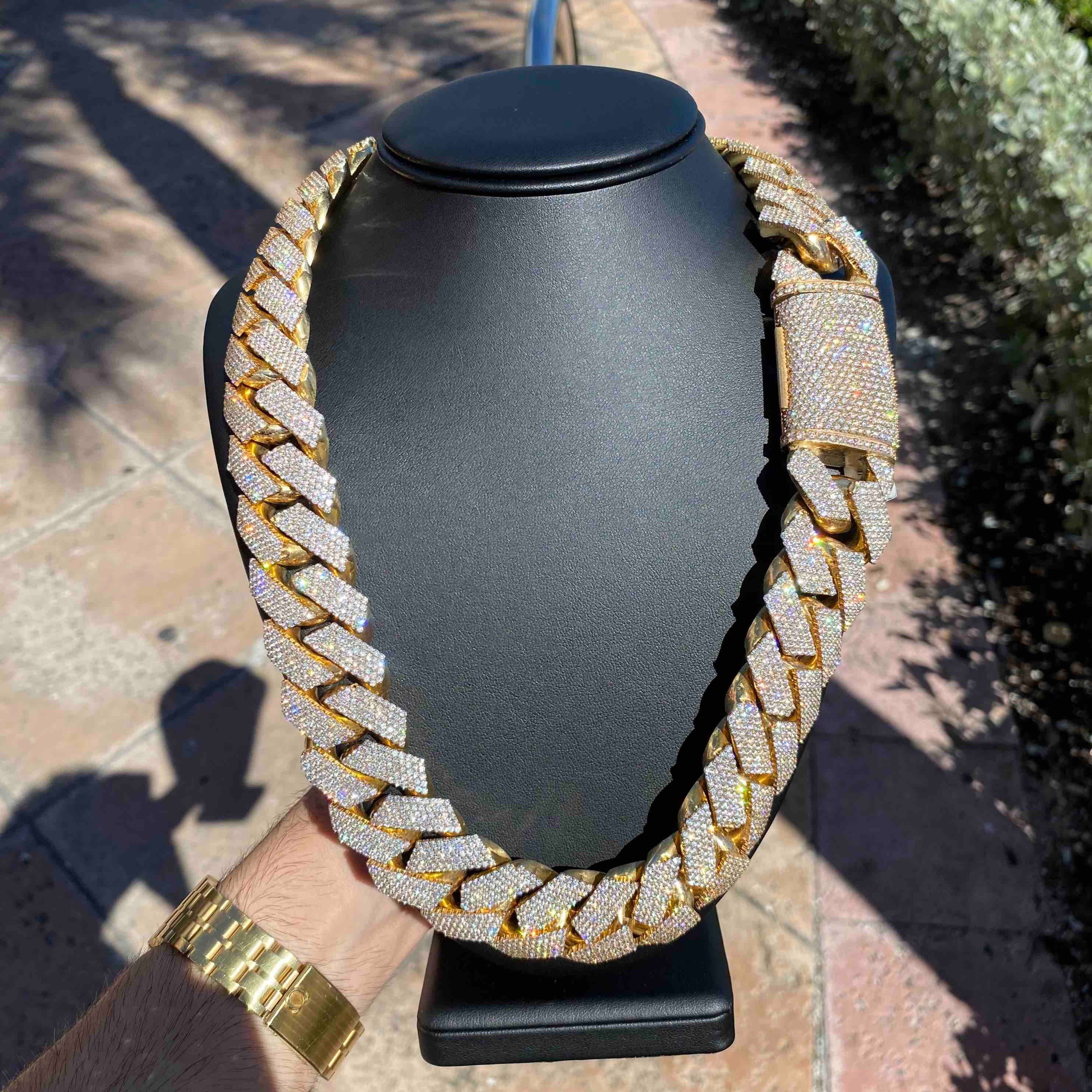 Thick Classy Curb, Miami Cuban Link - Luxury Gold Chain Strap for Bags –  Mautto