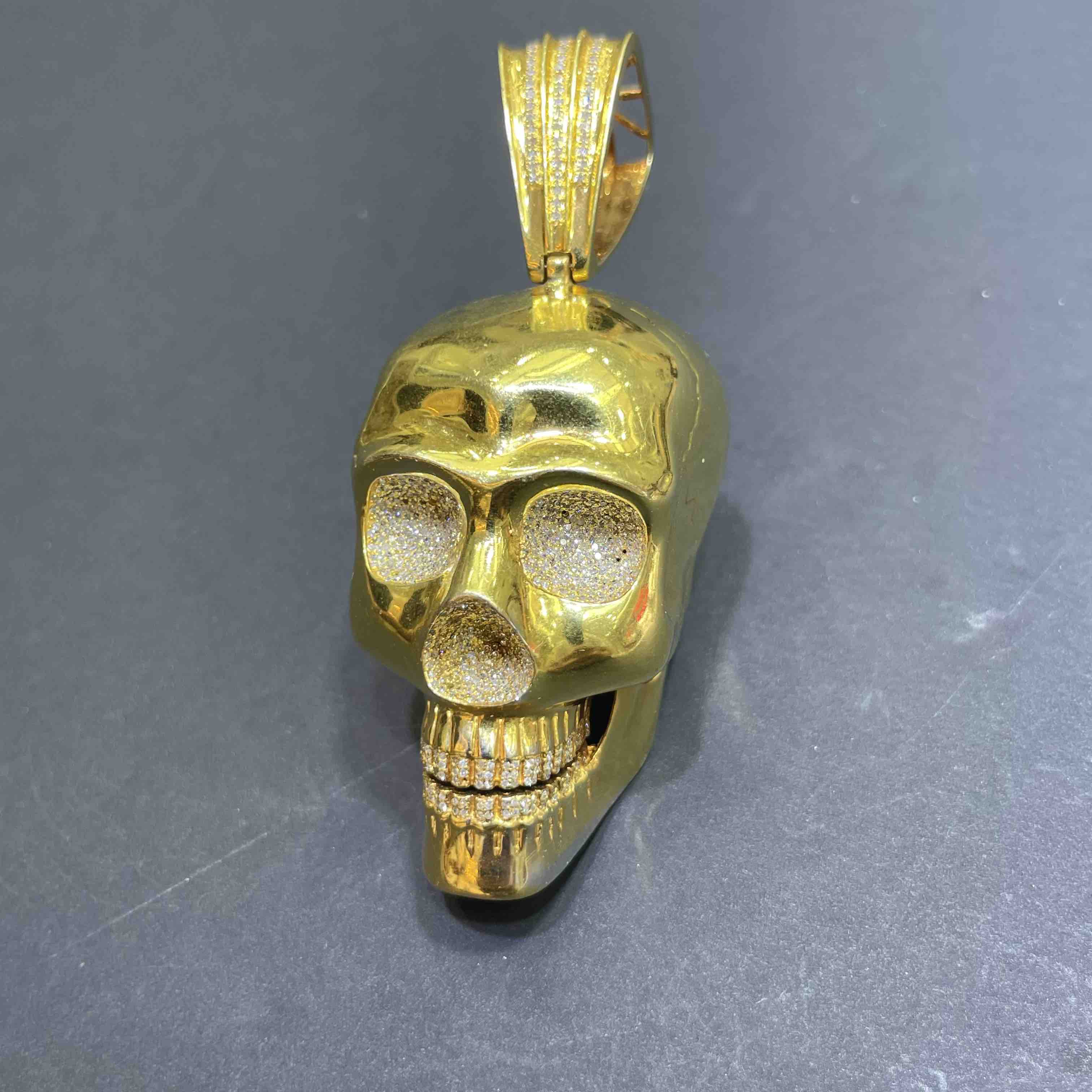 Gold Skull Pendant Iced Out