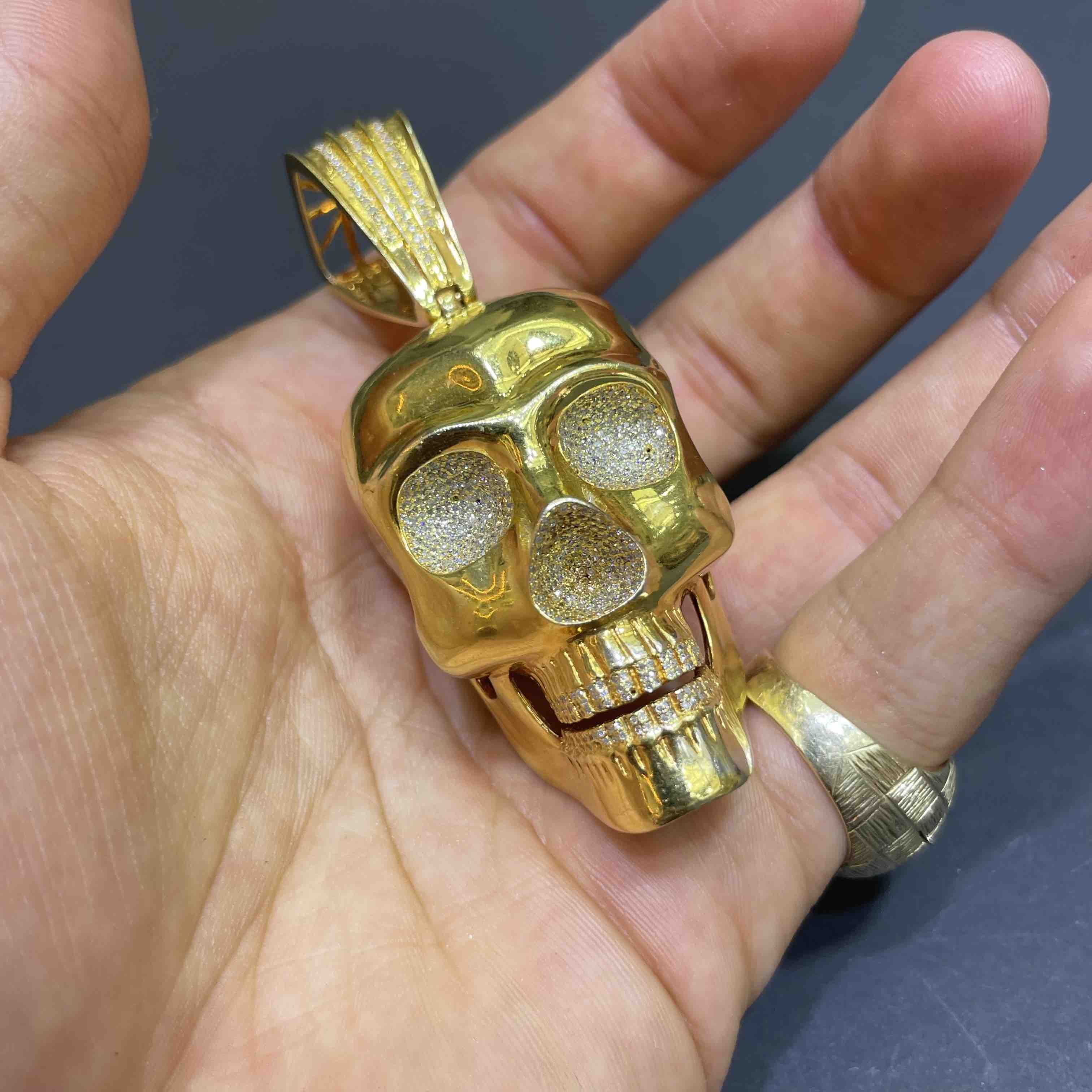 Gold Skull Pendant Iced Out