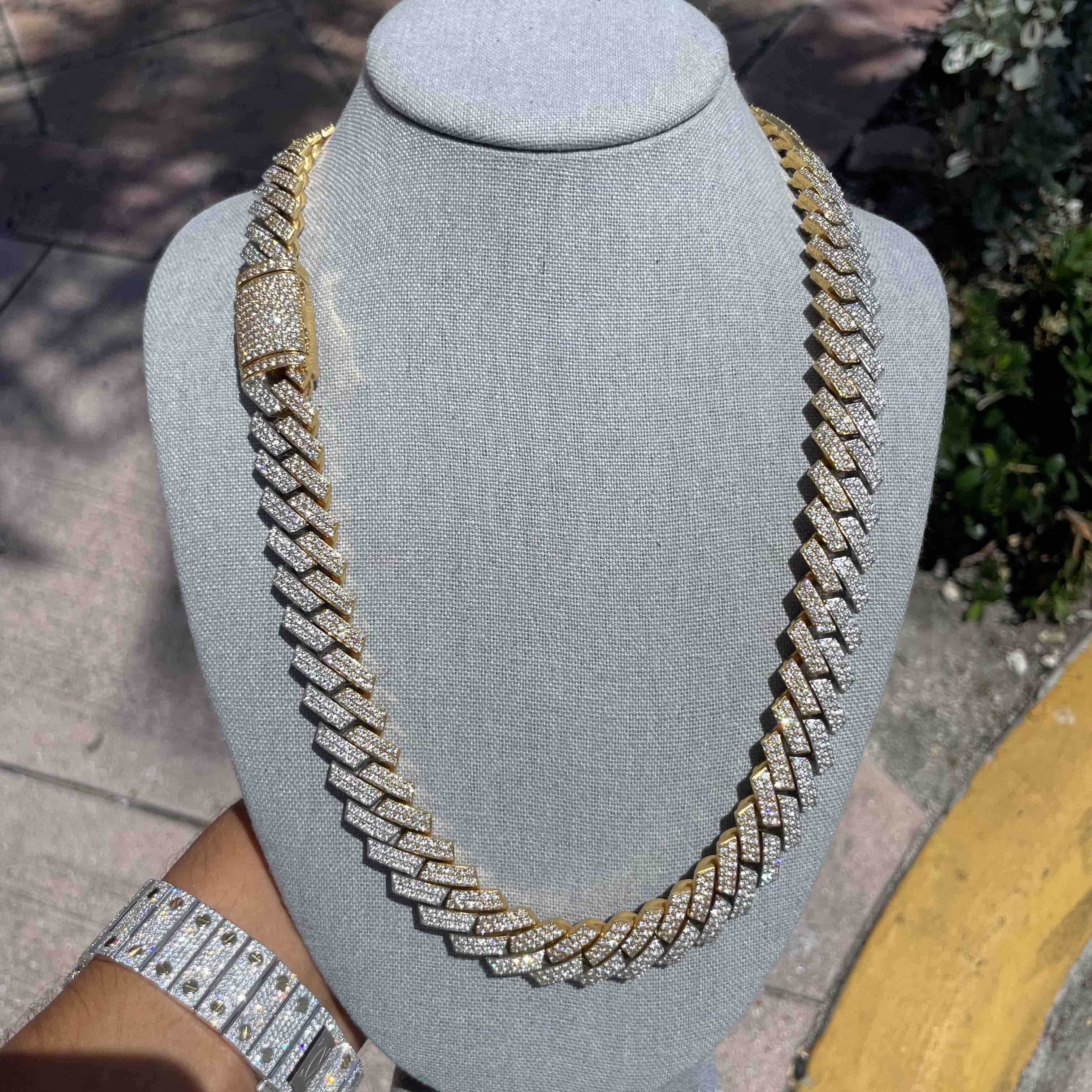 Iced Bust Pendant Necklace Miami Cuban Chain Collarbone - Temu
