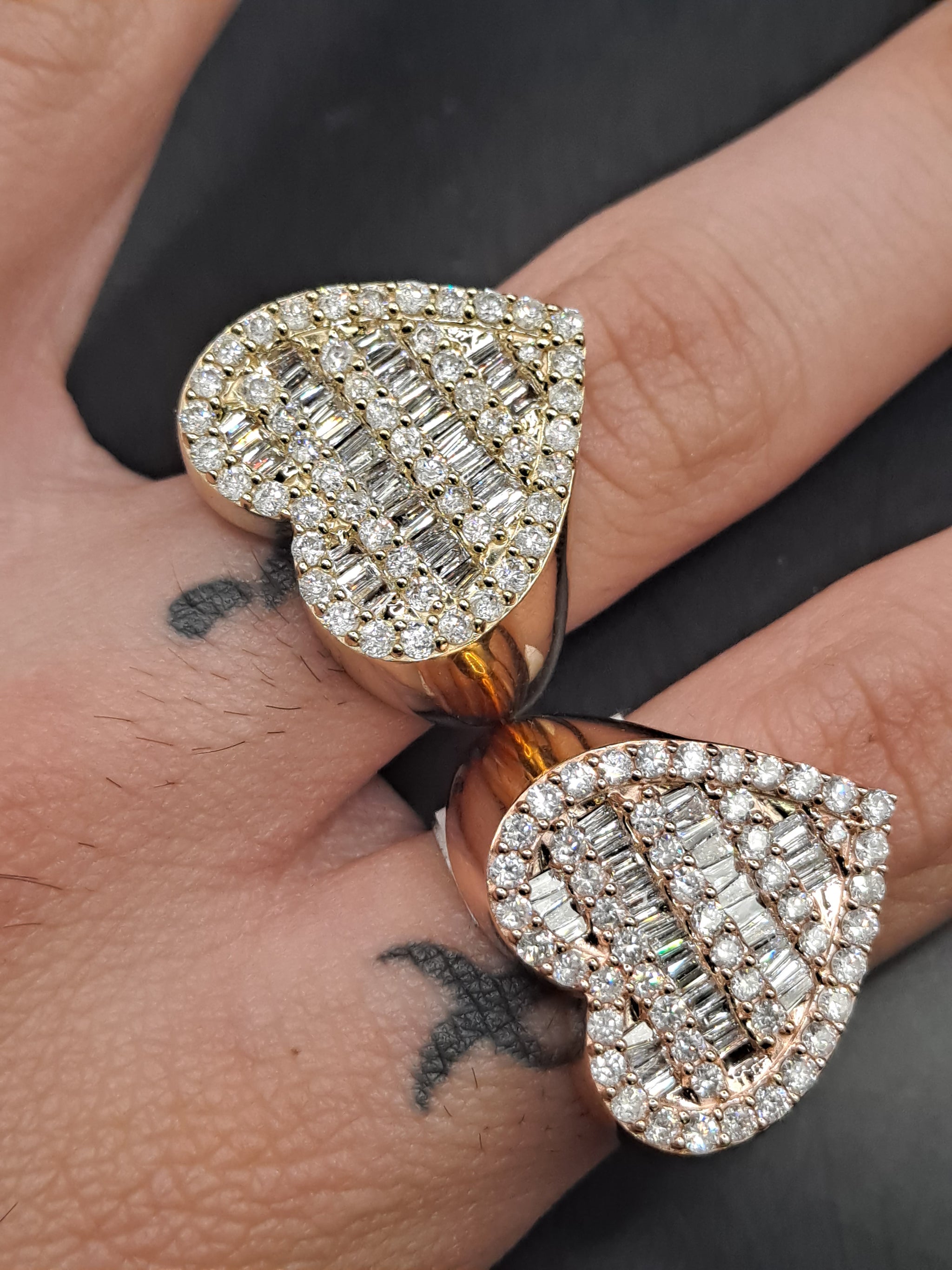 Are baguette diamonds more expensive than round diamonds?