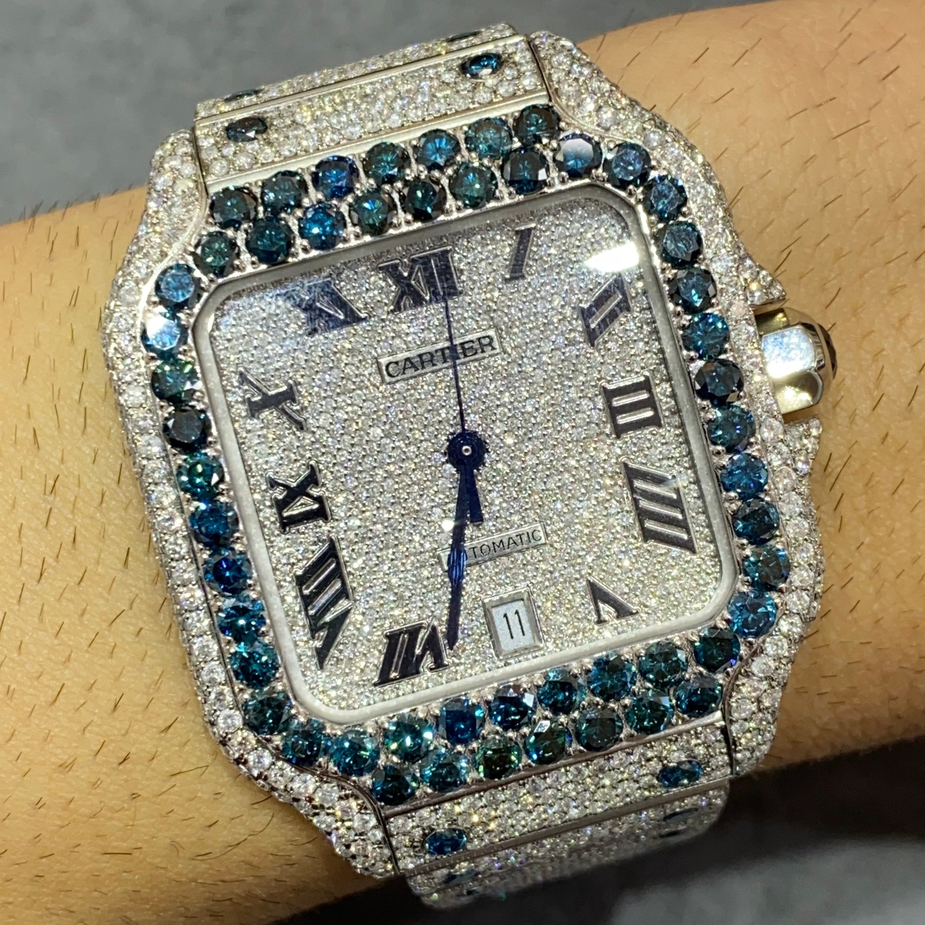 Sapphire Iced Out Cartier Watch "Bust Down" Cartier Watch VS1 18 cts natural diamonds💎. 