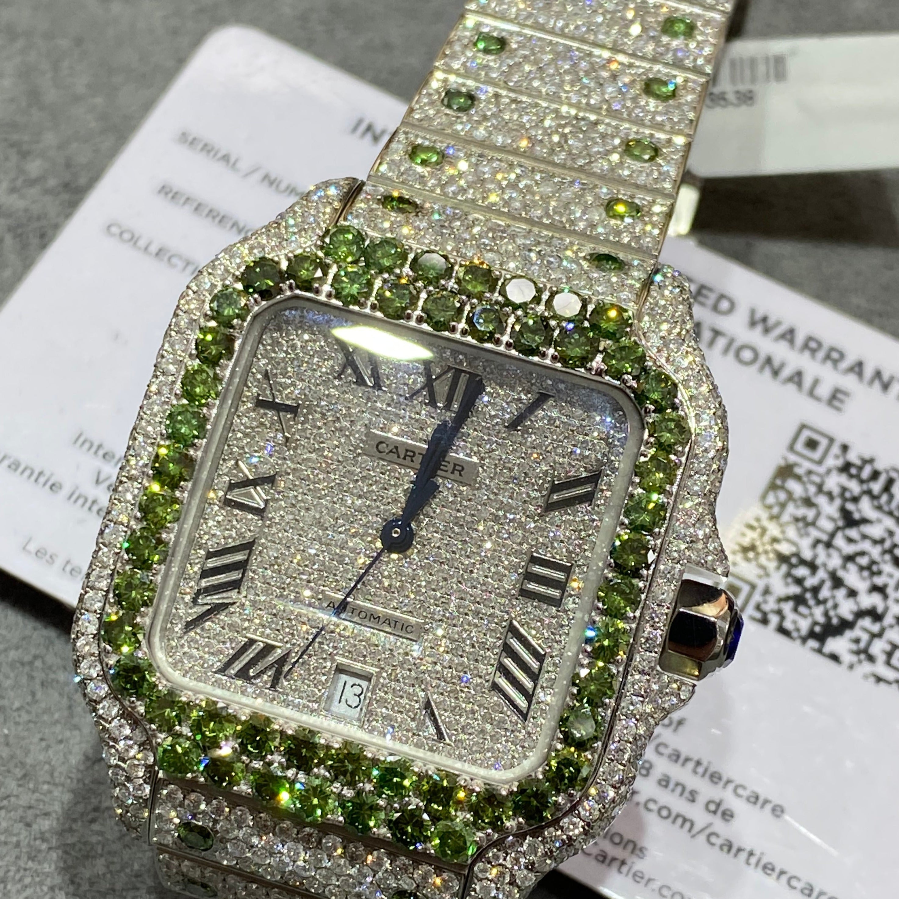 Emerald Iced Out Cartier Watch "Bust Down" Cartier Watch VS1 18 cts natural diamonds💎
