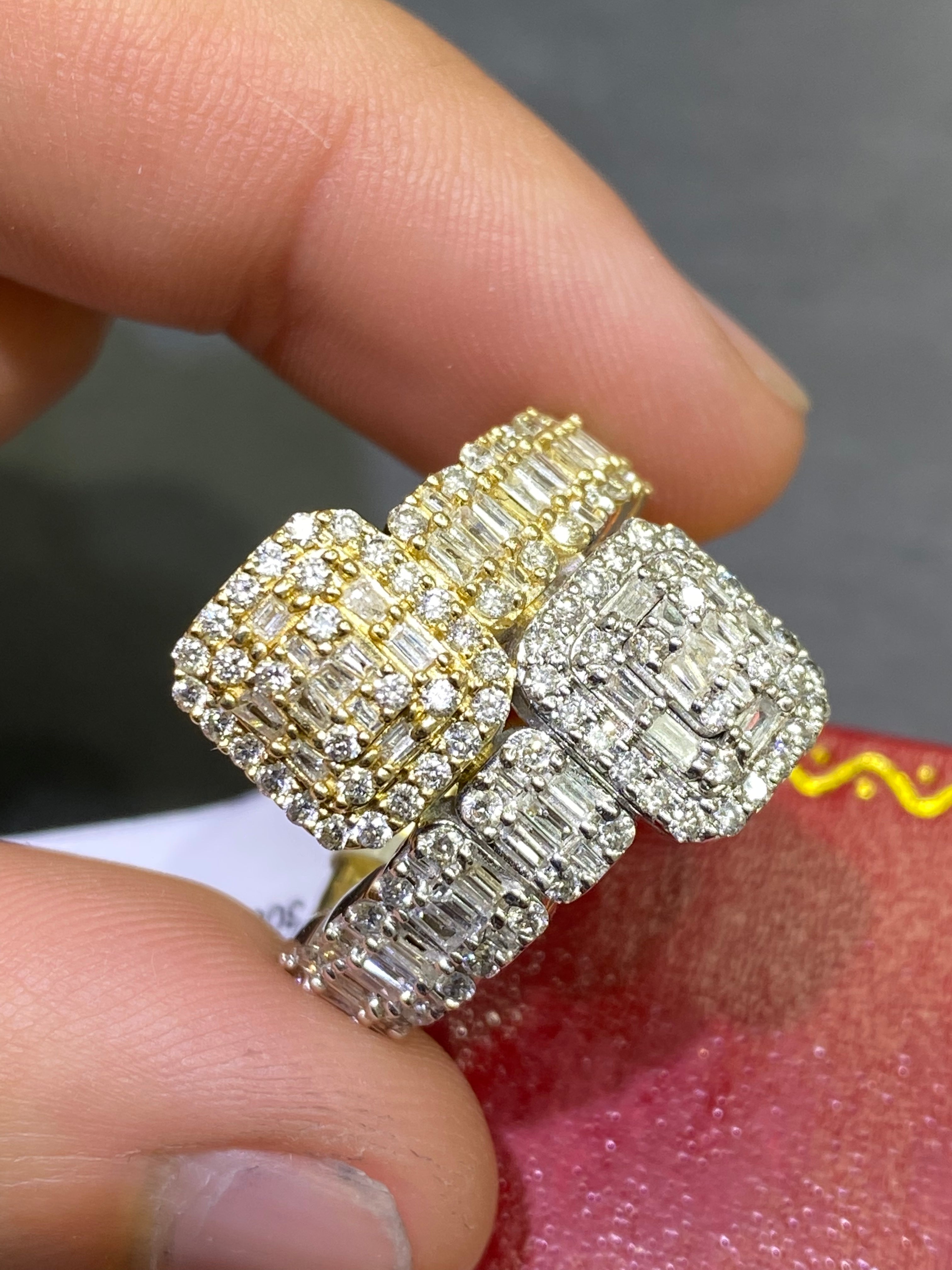 new 14k white ,rose,or yellow 2 carat vs1 natural diamonds baguettes ring yellow and white gold