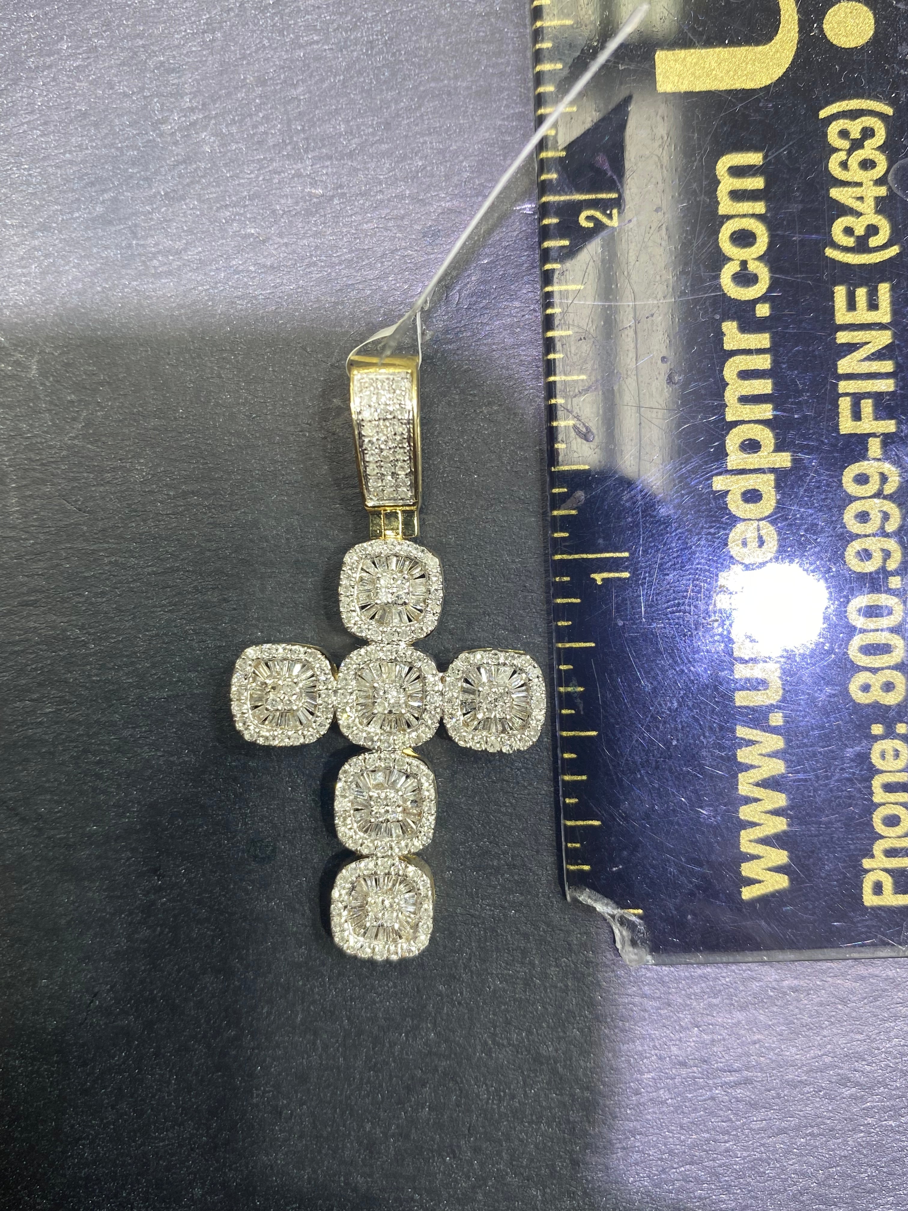 new 14k vs1 baguettes  natural diamond cross 1.8 inches pendant
