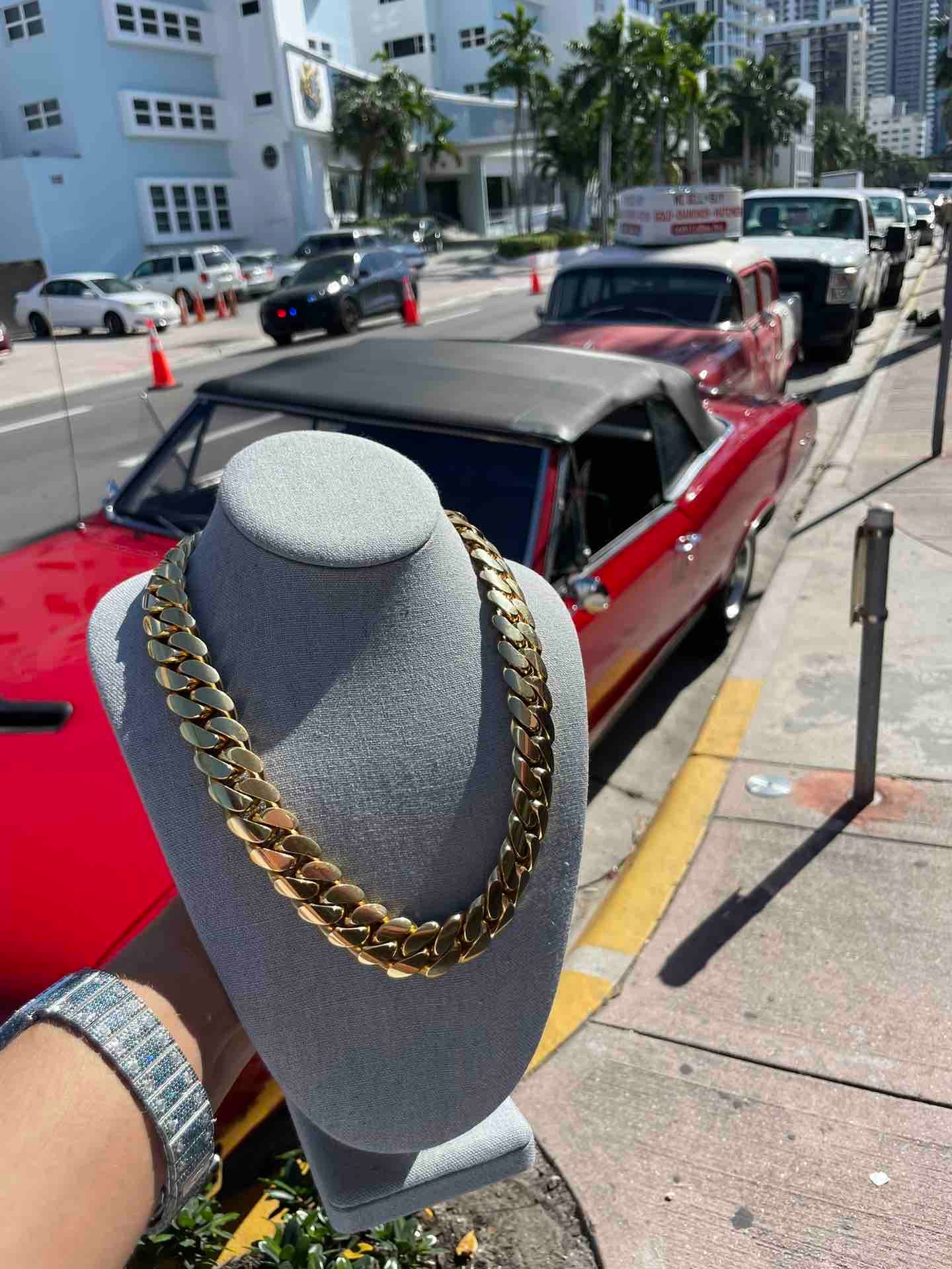 heavy cuban link chain at renee de paris jewelry