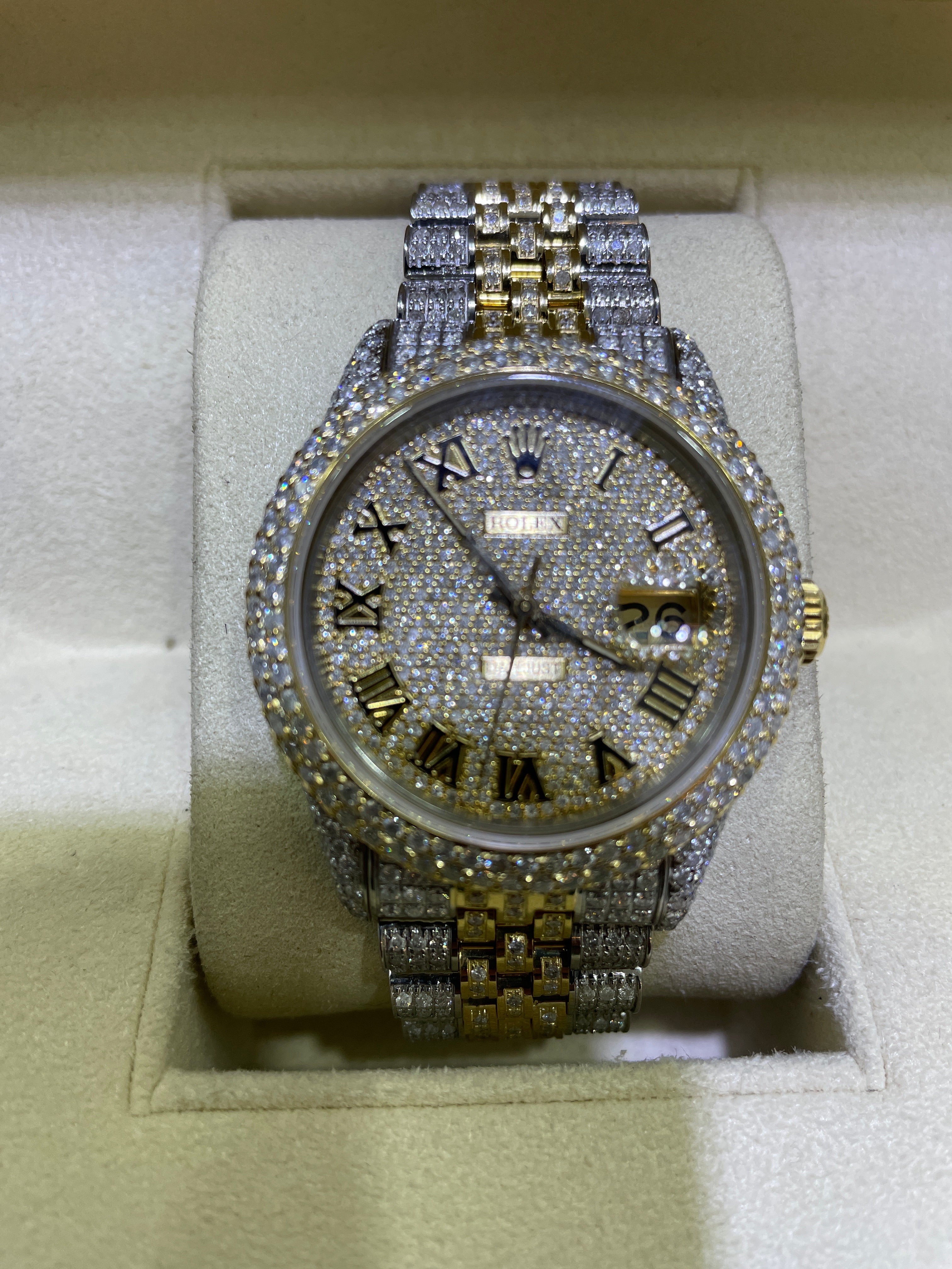 Natural diamond 💎 Roman dial 36mm Yellow Two-Tone Double bezel Iced Bust Down