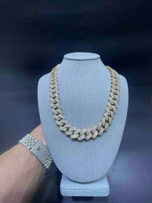  10k ICED BUSTDOWN MIAMI CUBAN LINK 45 cts VVS 1 | "Iced Out Chain" White Gold